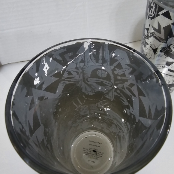 2 star wars glasses - Picture 3 of 3